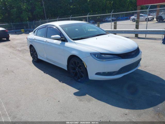  Salvage Chrysler 200
