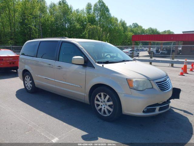  Salvage Chrysler Town & Country