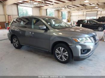  Salvage Nissan Pathfinder