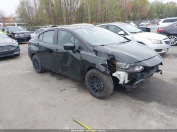  Salvage Nissan Versa