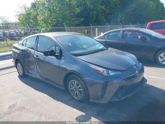  Salvage Toyota Prius