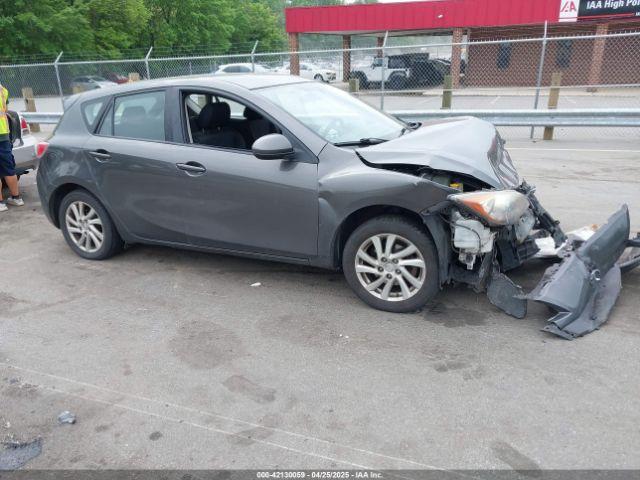  Salvage Mazda Mazda3