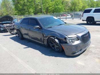  Salvage Chrysler 300