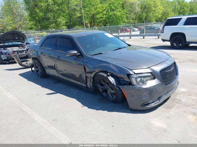  Salvage Chrysler 300