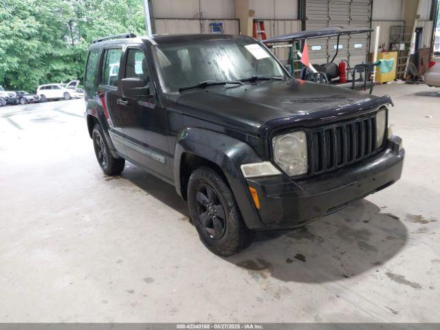  Salvage Jeep Liberty