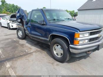  Salvage Chevrolet Gmt
