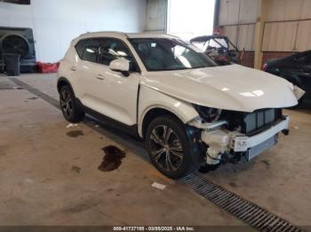  Salvage Volvo XC40