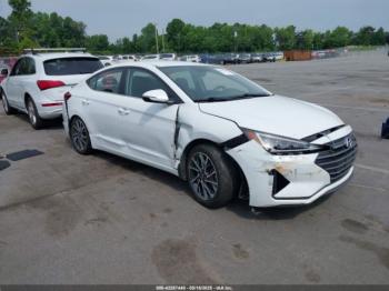  Salvage Hyundai ELANTRA