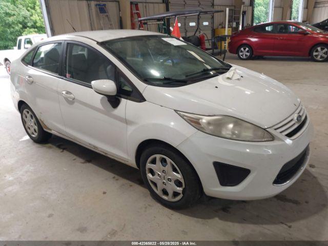  Salvage Ford Fiesta