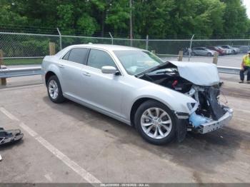  Salvage Chrysler 300