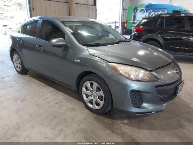  Salvage Mazda Mazda3