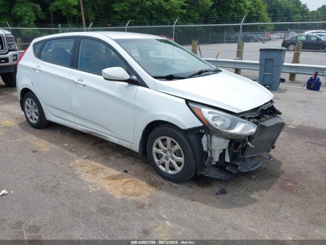  Salvage Hyundai ACCENT