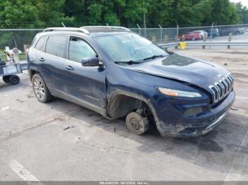  Salvage Jeep Cherokee