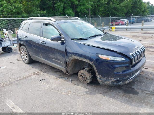  Salvage Jeep Cherokee