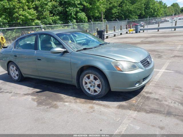  Salvage Nissan Altima