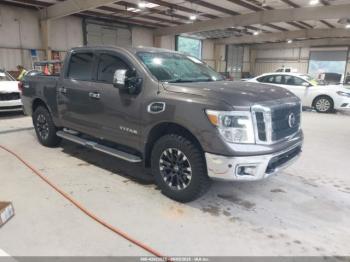  Salvage Nissan Titan