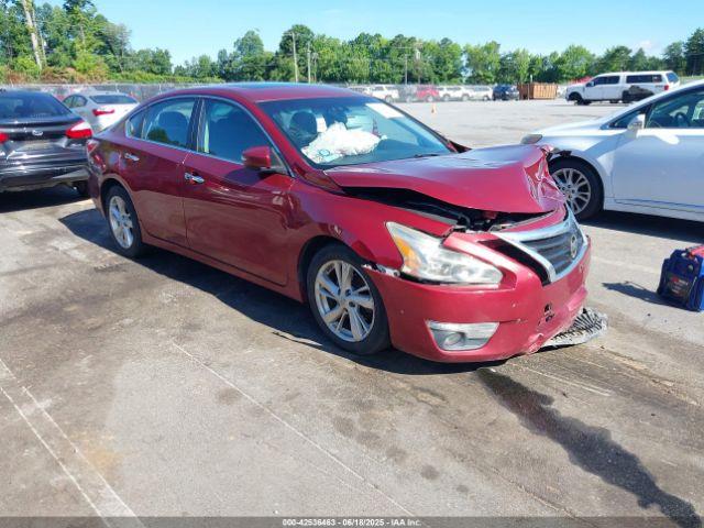  Salvage Nissan Altima