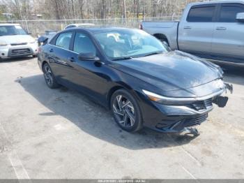  Salvage Hyundai ELANTRA