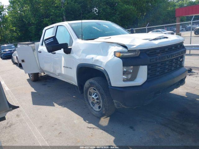  Salvage Chevrolet Silverado 2500