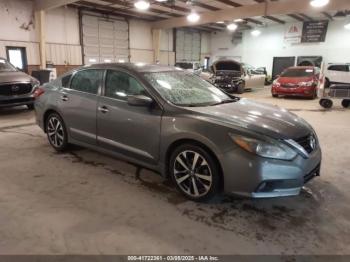 Salvage Nissan Altima