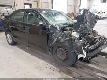  Salvage Volkswagen Jetta