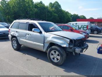  Salvage Jeep Grand Cherokee