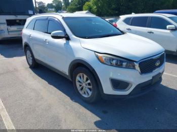  Salvage Kia Sorento