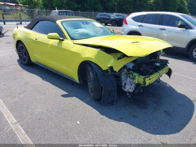  Salvage Ford Mustang