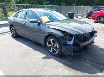  Salvage Hyundai ELANTRA