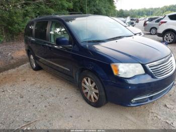  Salvage Chrysler Town & Country