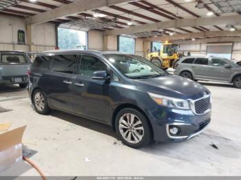  Salvage Kia Sedona