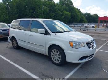  Salvage Chrysler Town & Country