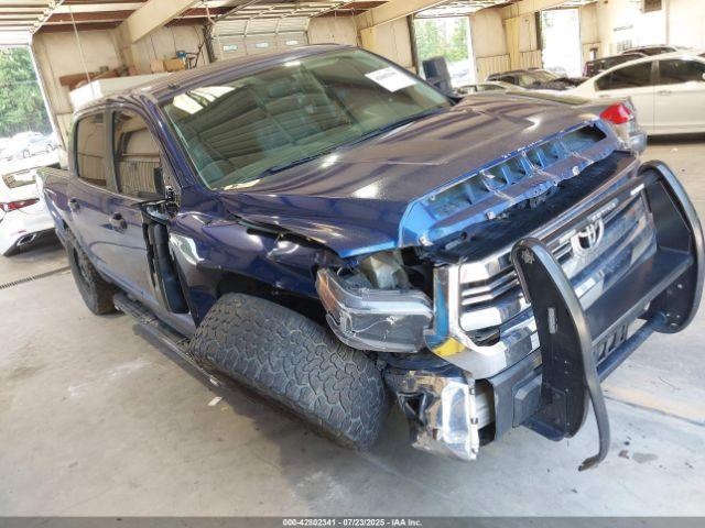  Salvage Toyota Tundra