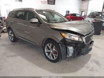  Salvage Kia Sorento