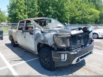  Salvage General Motors Sierra 2500HD