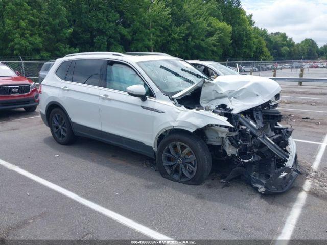  Salvage Volkswagen Tiguan