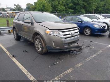  Salvage Ford Edge