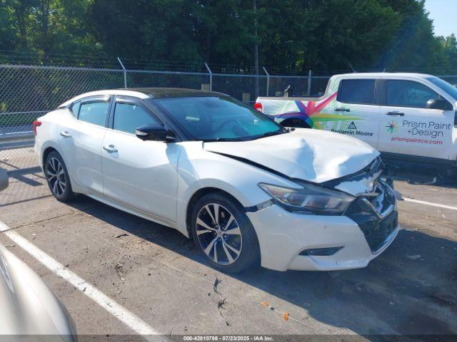  Salvage Nissan Maxima