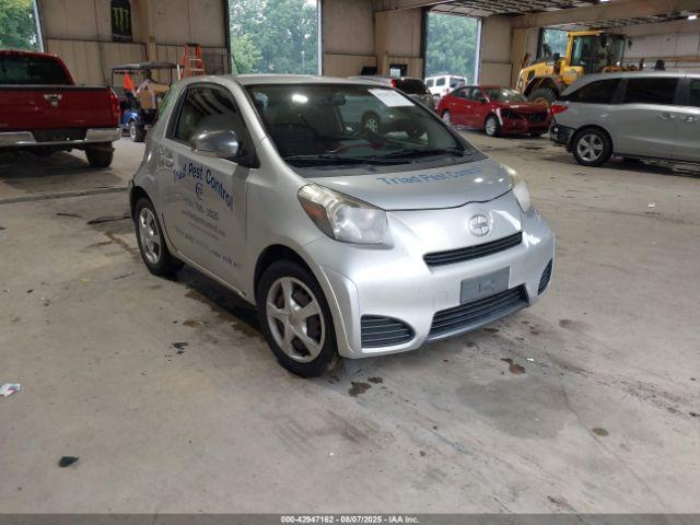  Salvage Scion iQ
