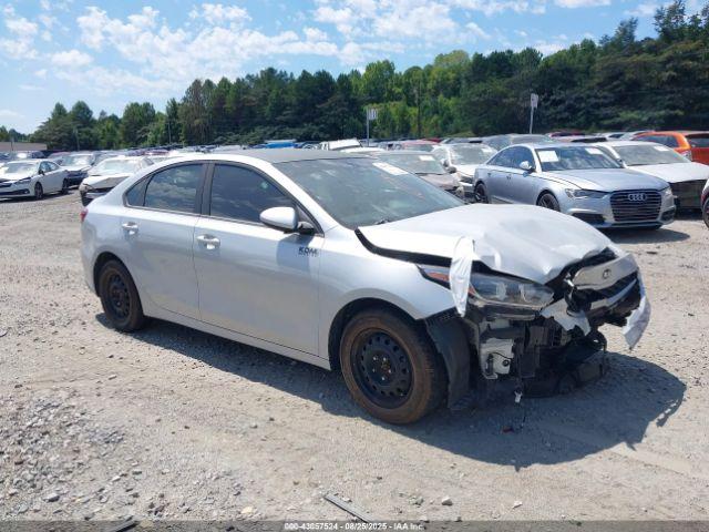  Salvage Kia Forte