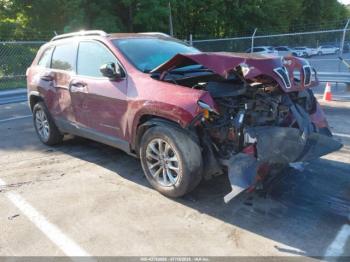  Salvage Jeep Cherokee
