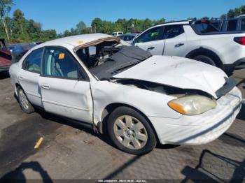  Salvage Ford Taurus