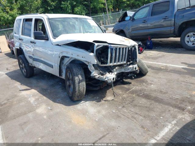  Salvage Jeep Liberty