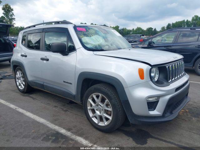  Salvage Jeep Renegade