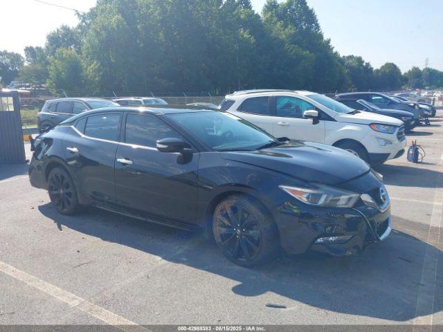  Salvage Nissan Maxima