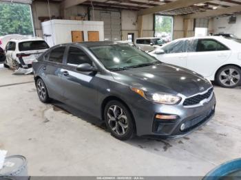  Salvage Kia Forte