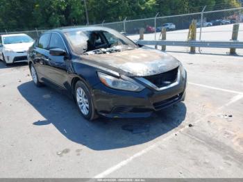  Salvage Nissan Altima