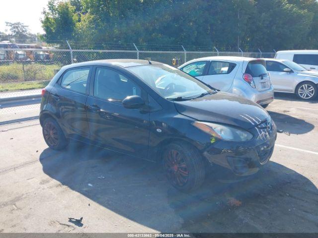  Salvage Mazda Mazda2