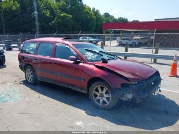  Salvage Volvo V70