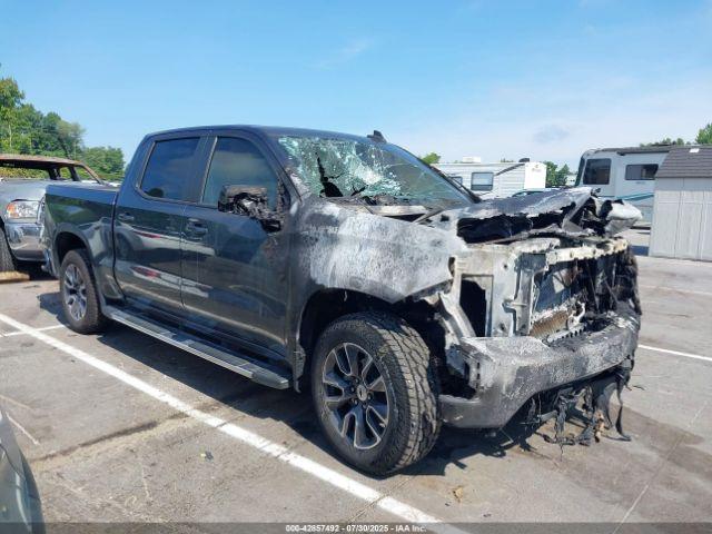  Salvage Chevrolet Silverado 1500